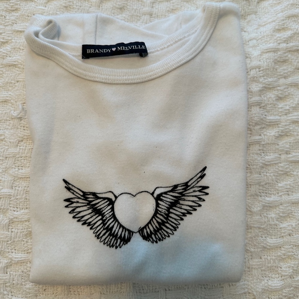 Brandy Melville tee